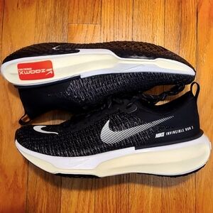 Nike Invincible Run 3